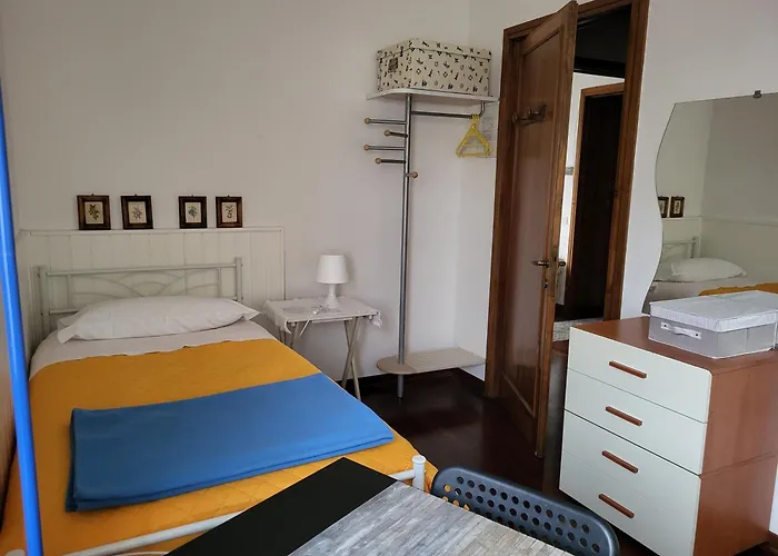 B&B Bondi